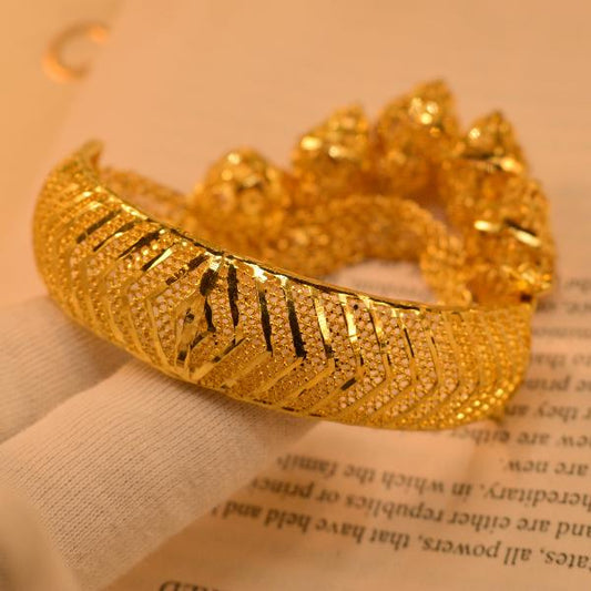 Stylish Unique Design Gold Plated Bracelet