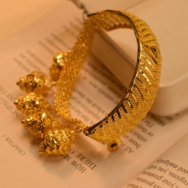 Stylish Unique Design Gold Plated Bracelet