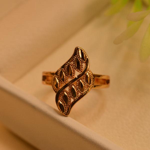 Stylish Unique Design Gold Plated Ring