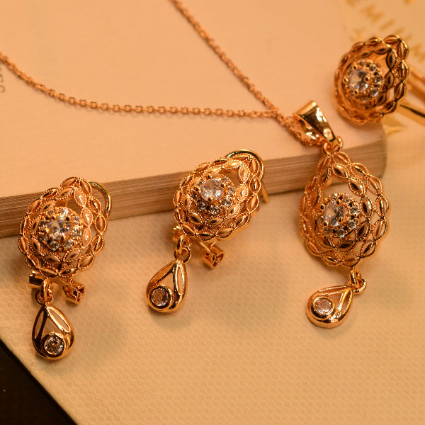 Stylish Unique Design Gold Plated Crystal Stones Necklace Set